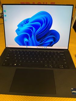 Dell XPS Laptop with Intel vPro Touch screen
