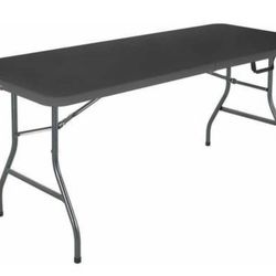 6 Ft Plastic Table 