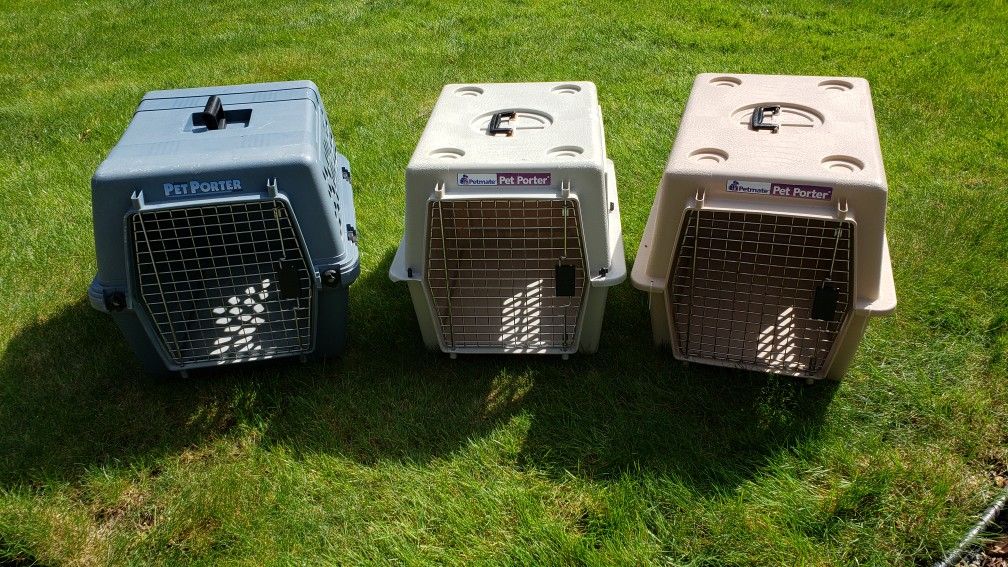 Dog Kennel, Carrier