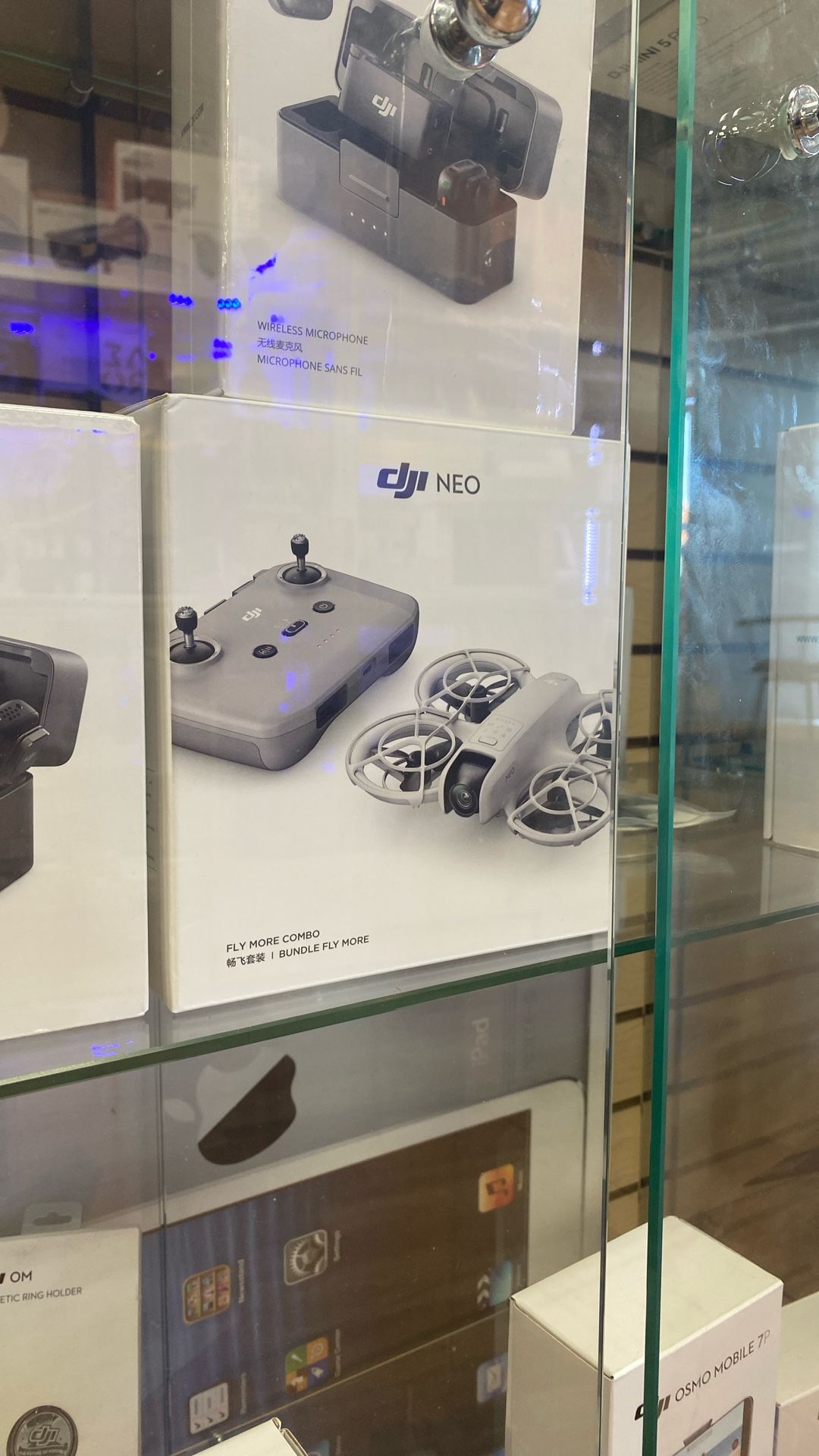 DJI Neo Fly More Combo 