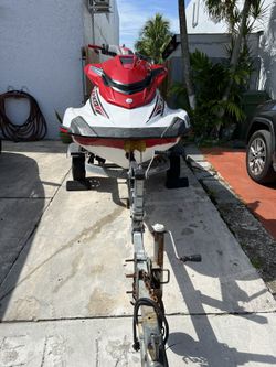 2019 YAMAHA Jetsky