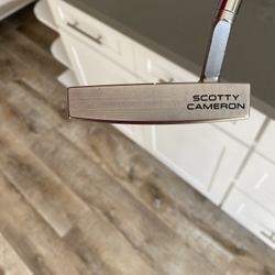 Scotty Cameron Phantom 5.5 Putter