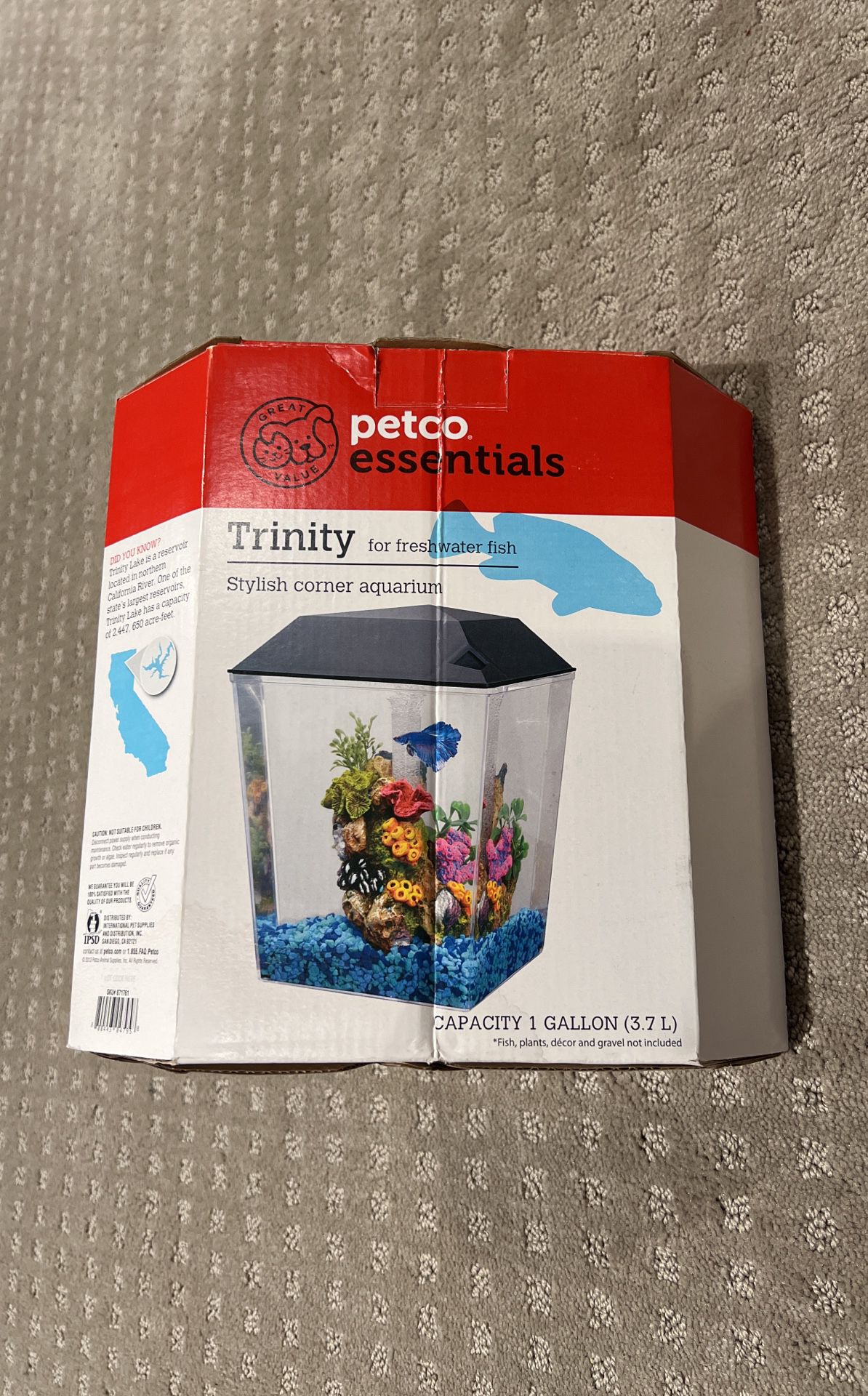 Petco Trinity corner aquarium 1 Gallon Tank For freshwater fish