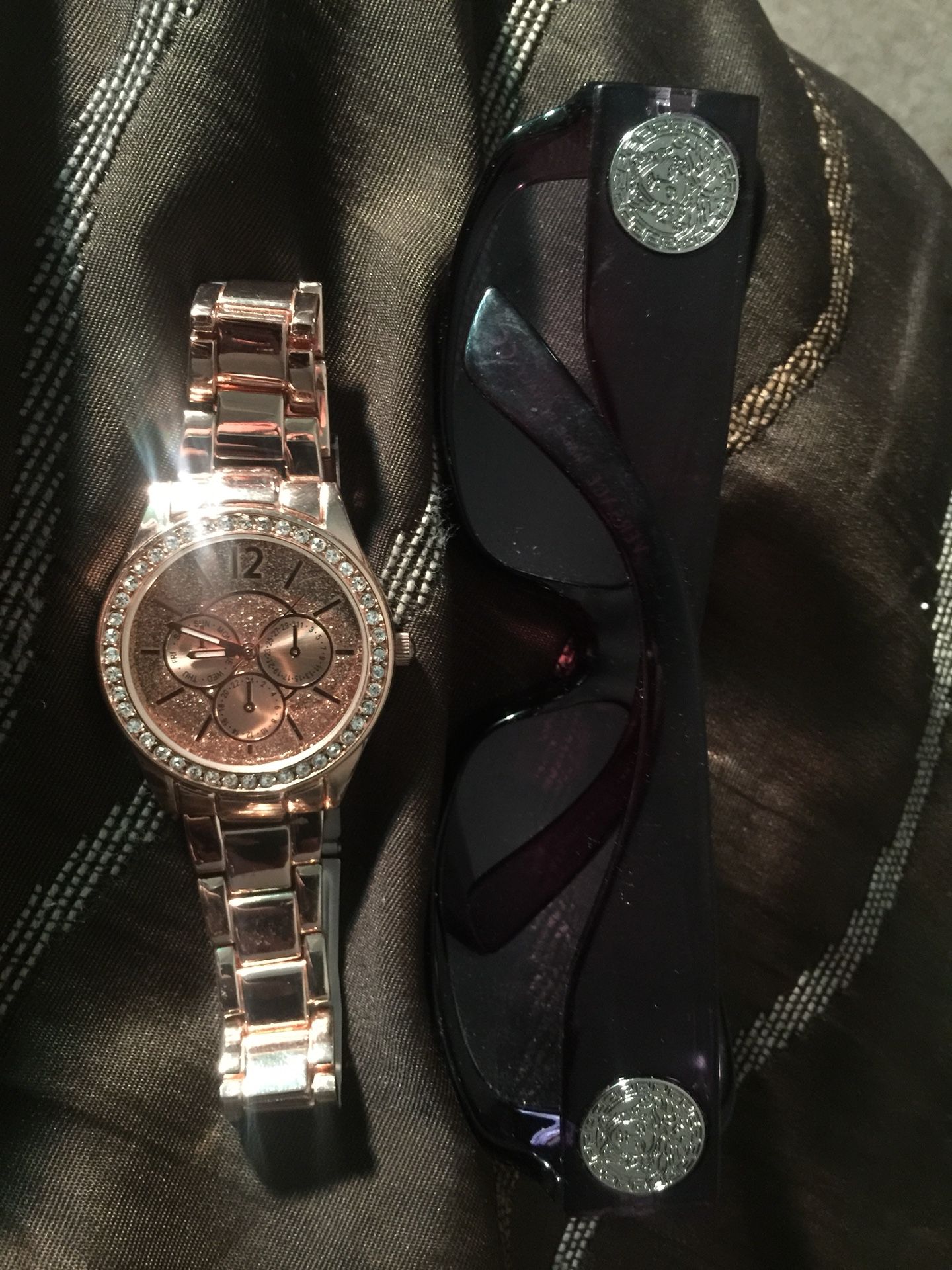 Women’s Genuine Gianni Versace shades and Michael Kors women’s rose gold watch