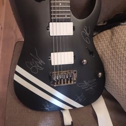 Ibanez Jbbm30 With Active Emg's.