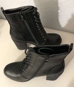 Black Boots Women Size 8 1/2 New