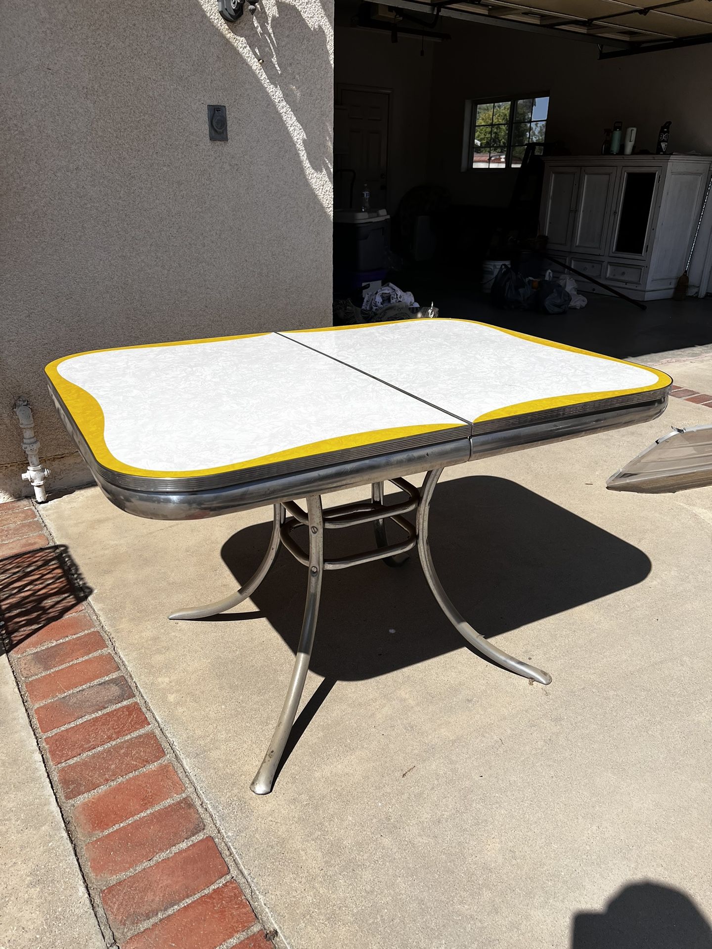 Retro Dining Table