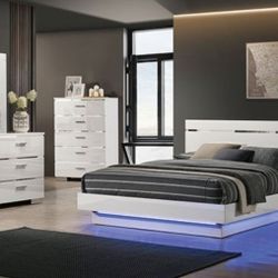 Brand New White 4pc Queen Bedroom Set (Available In California & Eastern King)