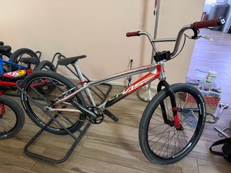 Bmx race cruiser