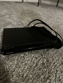 Sony DVP-SR210P Progressive Scan CD/DVD Player