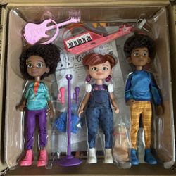 Mattel Karma's World Dolls & Accessories, 3-Pack Set Includes Karma, Winston & Switch Dolls, Plus Pet & Band Gear