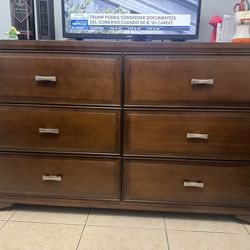 Wood Dresser – 6 Drawers