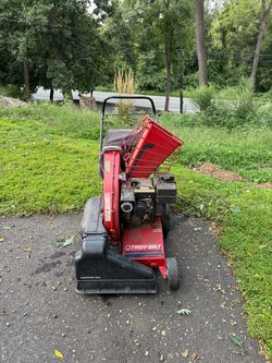 Troy-Bilt Chipper/Vac