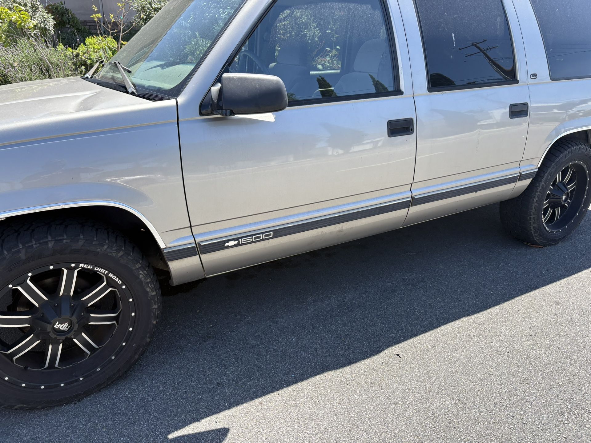 1999 Chevrolet Suburban
