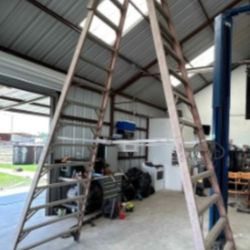 16 Ft Fiberglass Ladder $599 No Less 