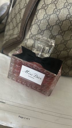 Miss Dior perfume