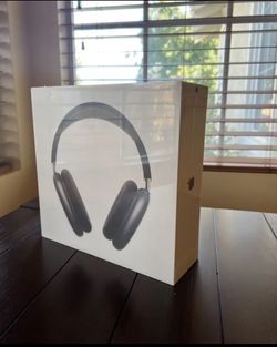 AirPods Max Space Grey