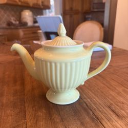 Yellow Hall Teapot (Greenway Rd And Cave Creek Road)