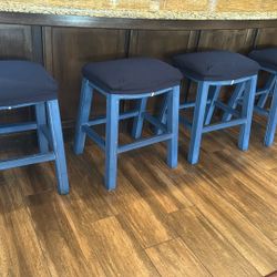 Counter Height (Bar) Stools