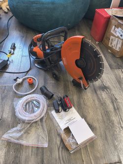 Electric Concrete Saw, 12 in, 1800 W Motor Circular Saw Cutter with Max. 4.5 in Adjustable Cutting Depth, Wet Disk Saw Cutter Includes Water Line, Pum