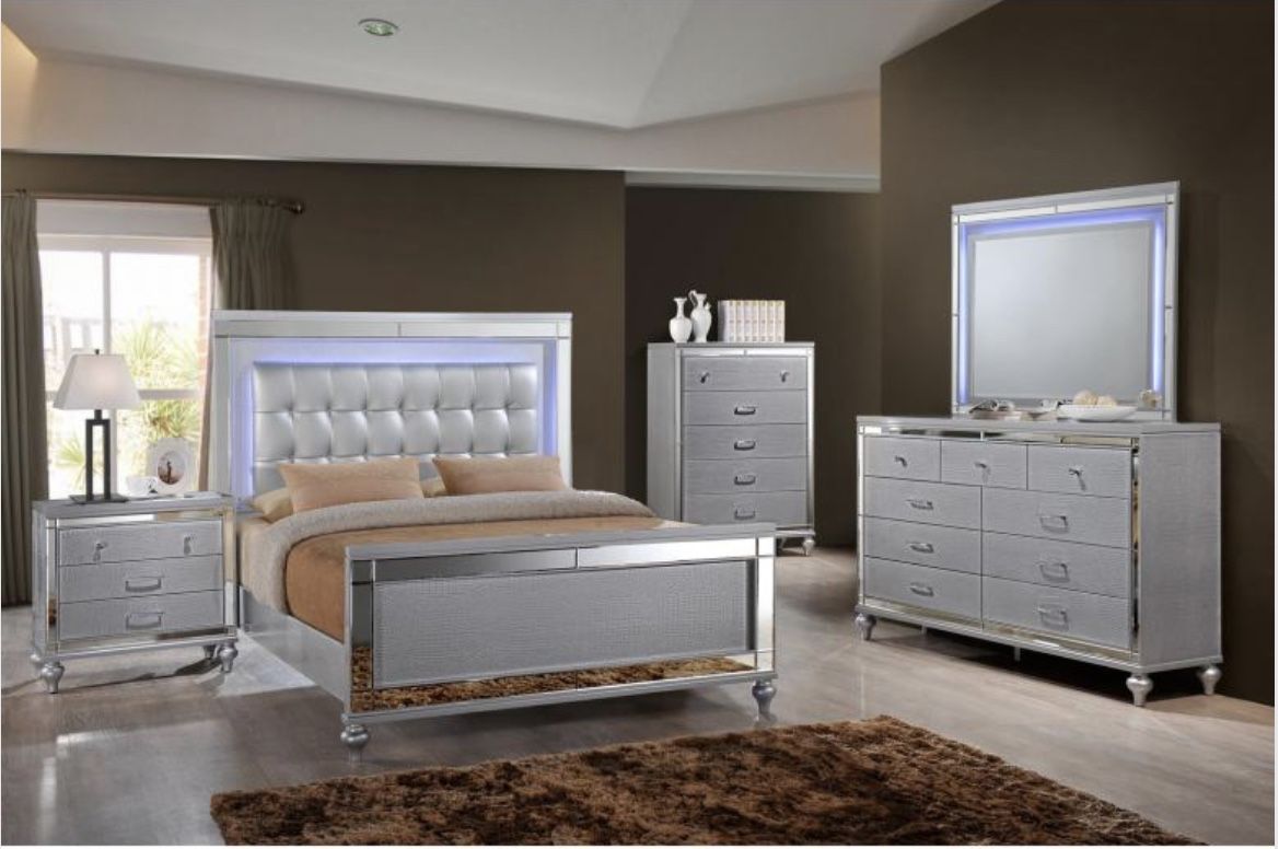 Beautiful Queen Size Valentino Bed Frame New