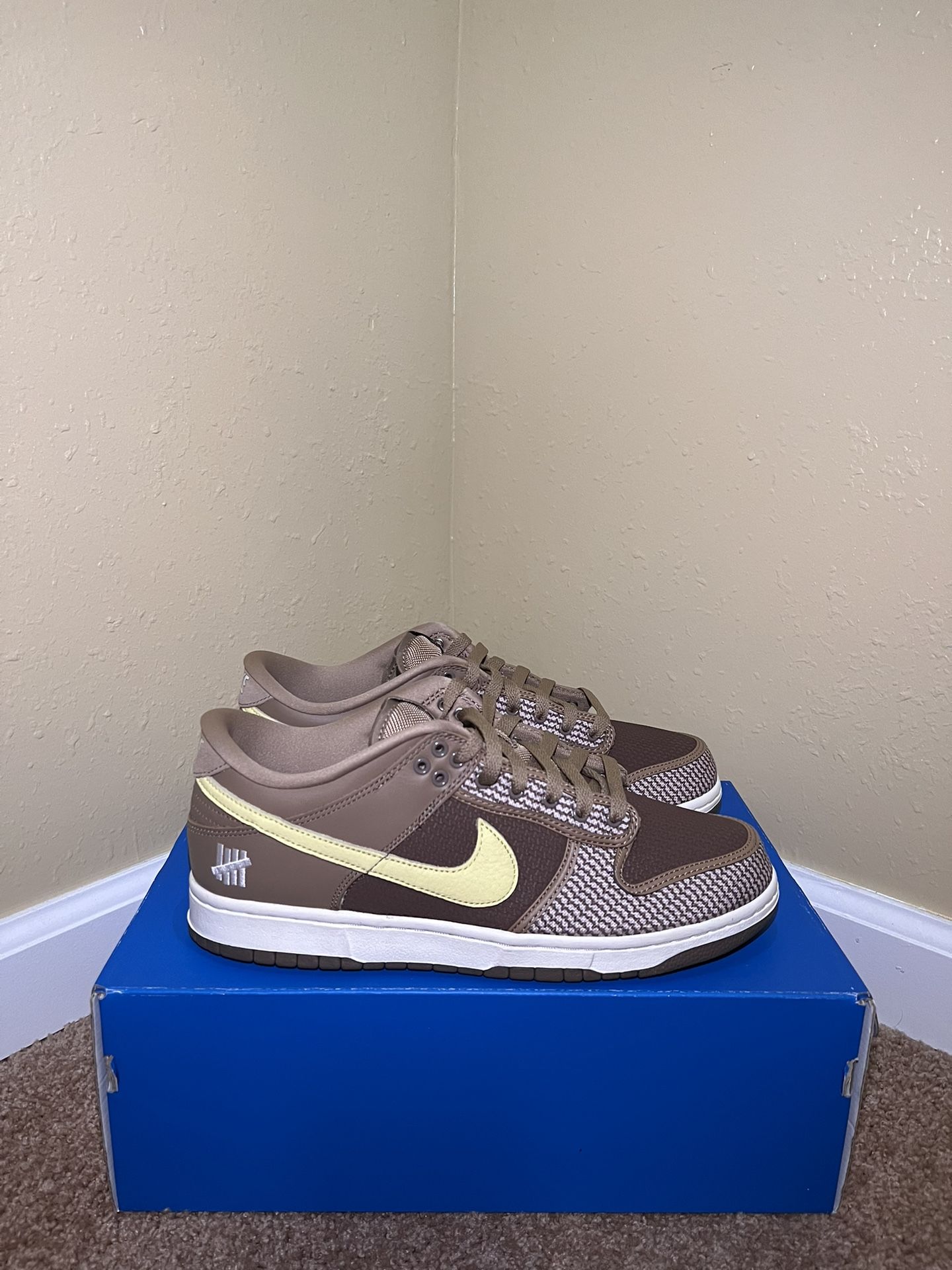 Nike Dunk Low “undefeated” Brand New Size 10 100% Authentic