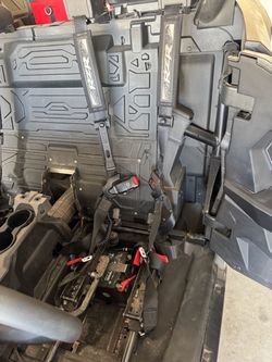 Rzr pro r retractable harness 25 model