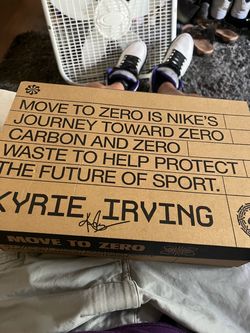 Basketball shoes