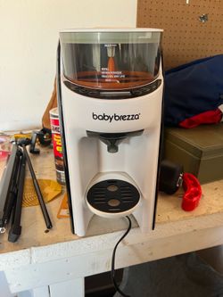 Baby Brezza Formula Mixer