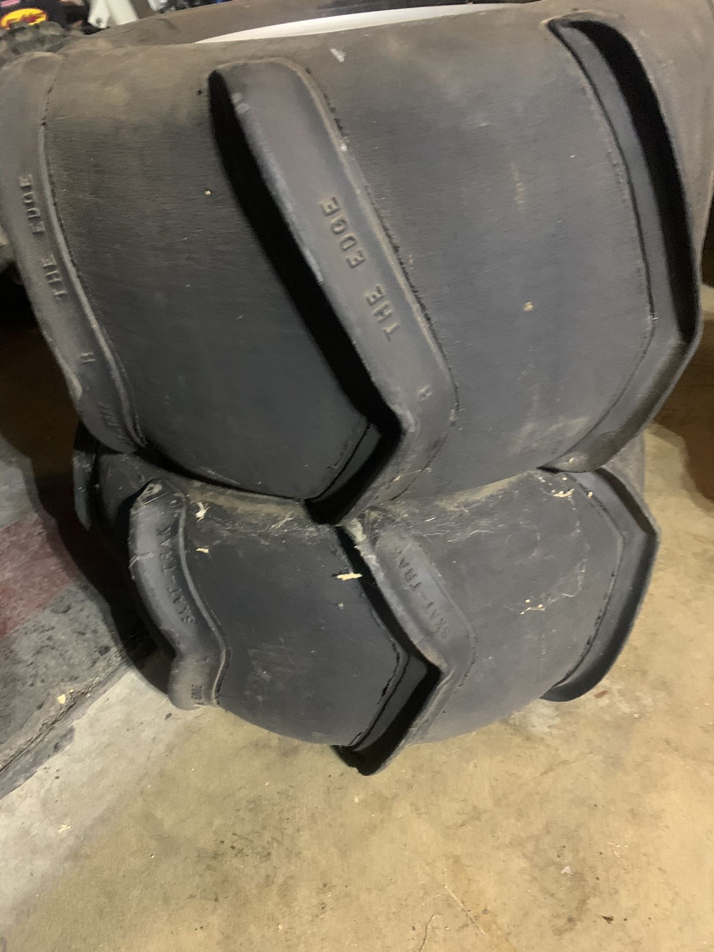 Paddle Tires Skat Trak The Edge. Honda, Suzuki, Yamaha for Sale in Anaheim, CA OfferUp