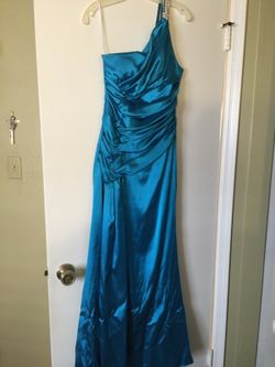 Prom/ wedding or evening dresses $45