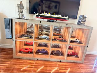 Display shelf