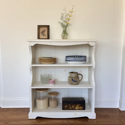 Vintage Solid Wood Farmhouse Compact Cottage Shelf