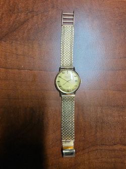 Rare Swiss Vintage 18K Gold Watch