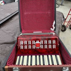 Baile Accordian W/case