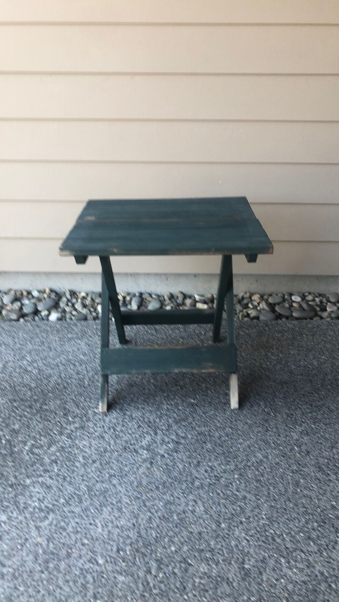 Folding Table.