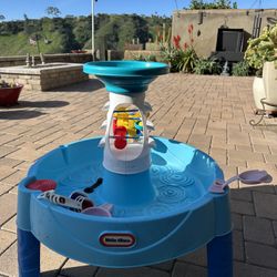 Little Tikes Water Play table