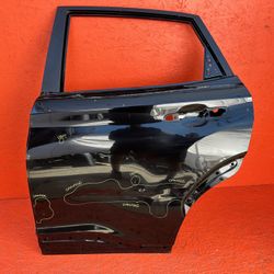 2018 2019 2020 2021 2022 2023 HYUNDAI KONA LEFT DRIVER SIDE REAR DOOR SHELL OEM