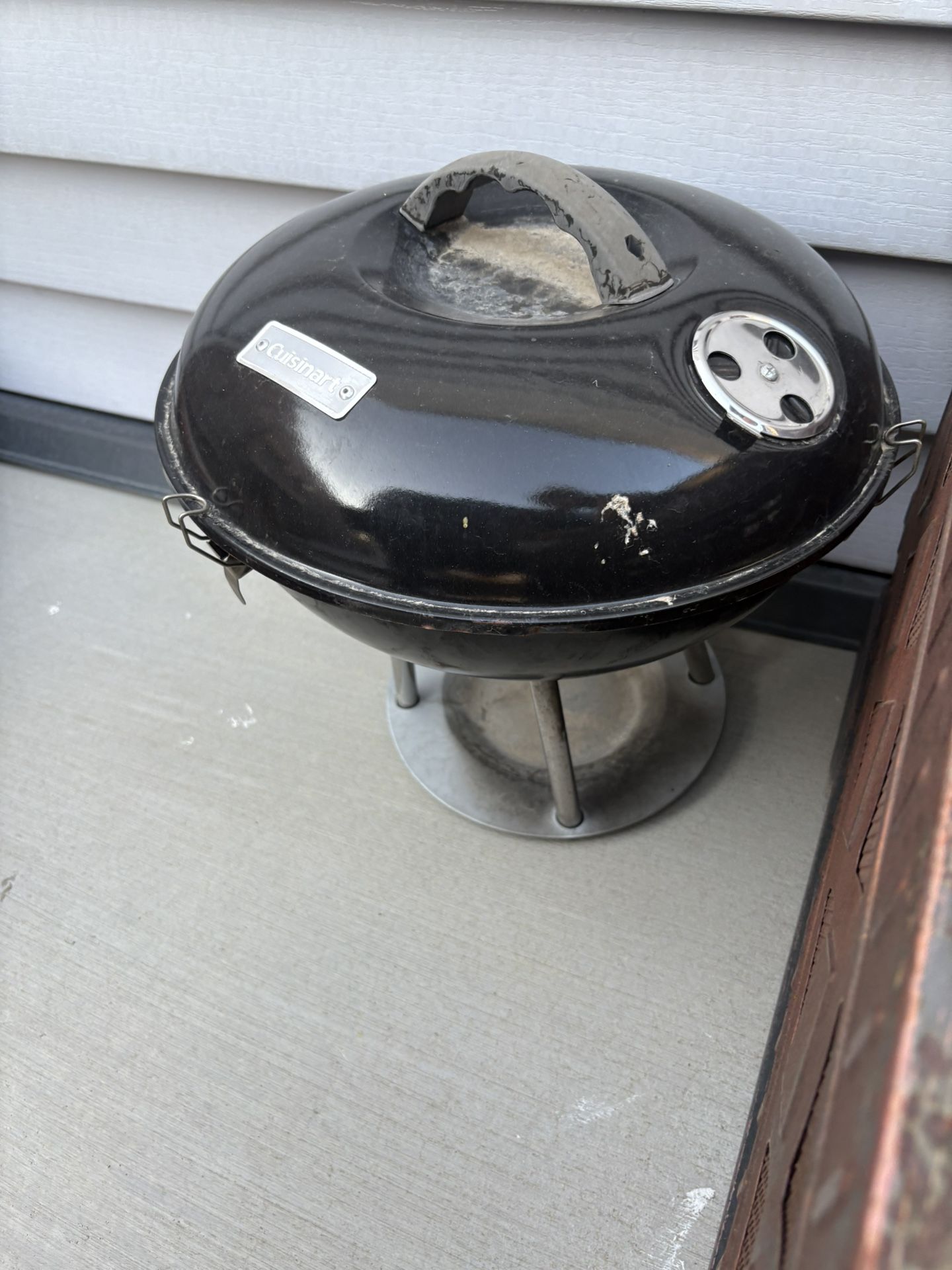 Mini Bbq, Snorkel, Ottoman, Barstools, End Table,desk,suitcases, Gate