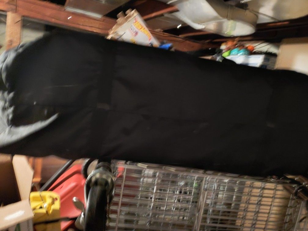 EDDIE BAUER  PACK AND PLAY PORTABLE CRIB