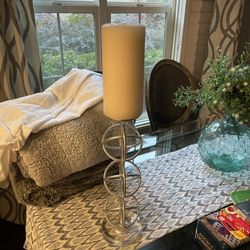 Candle Pillar