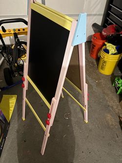 Kids Double-Sided Art Easel