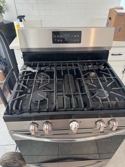 Frigidaire Stove