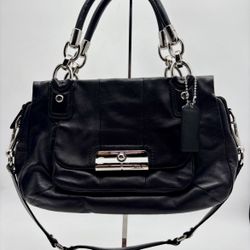 Coach black leather Shoulder bag