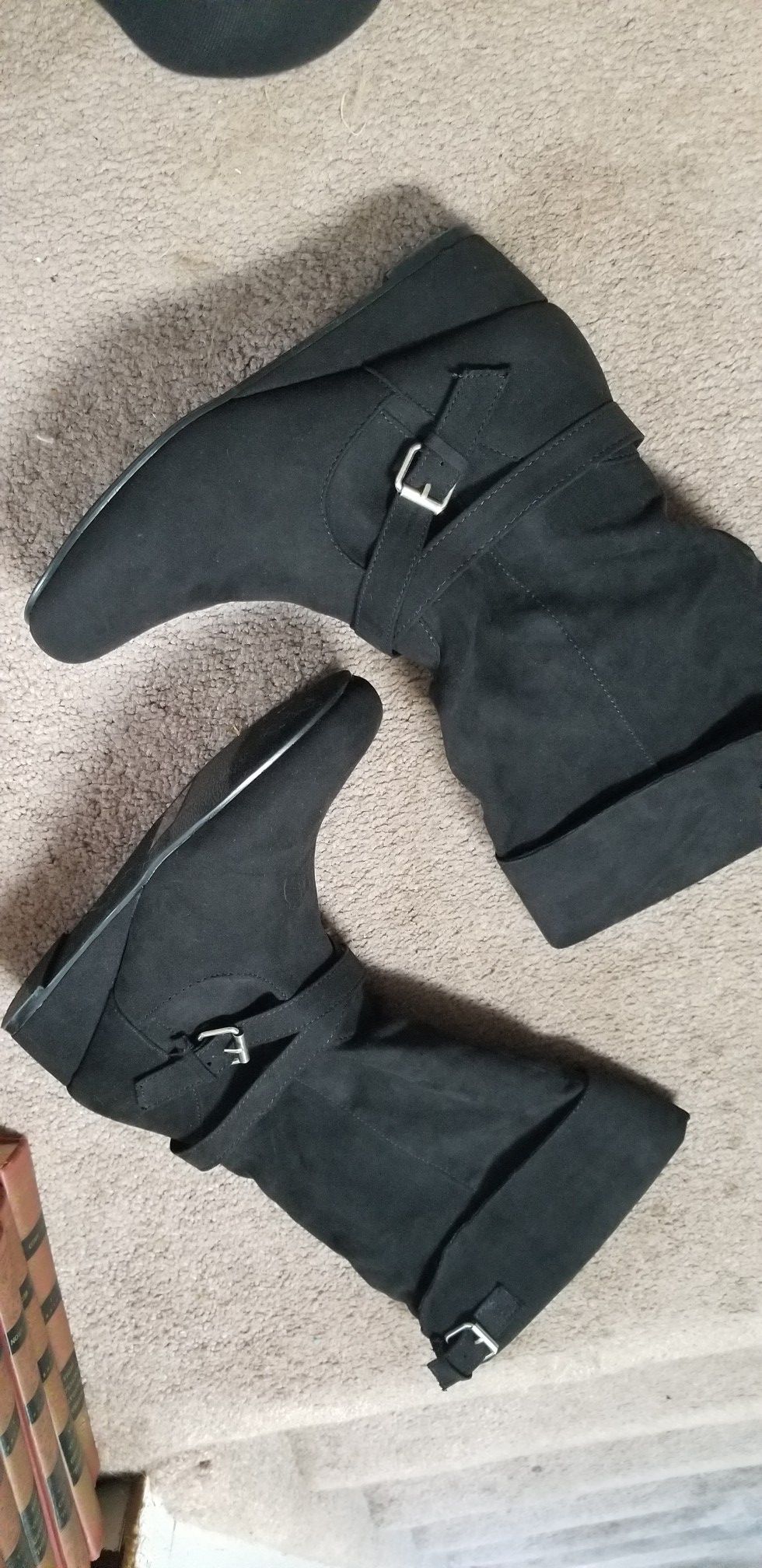 Size 5 women's boots
