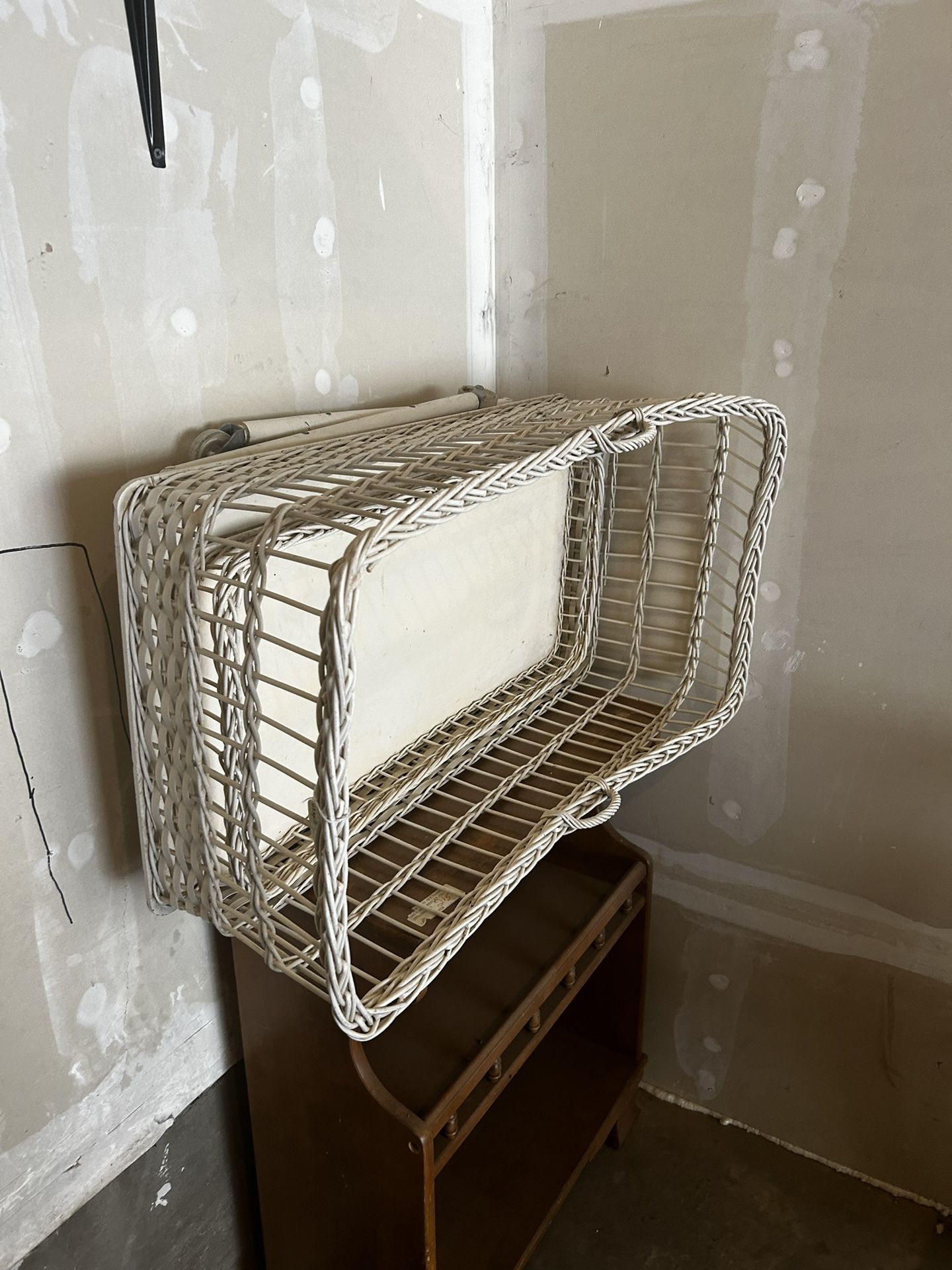 Vintage Wicker Bassinet with Changing pad Holder