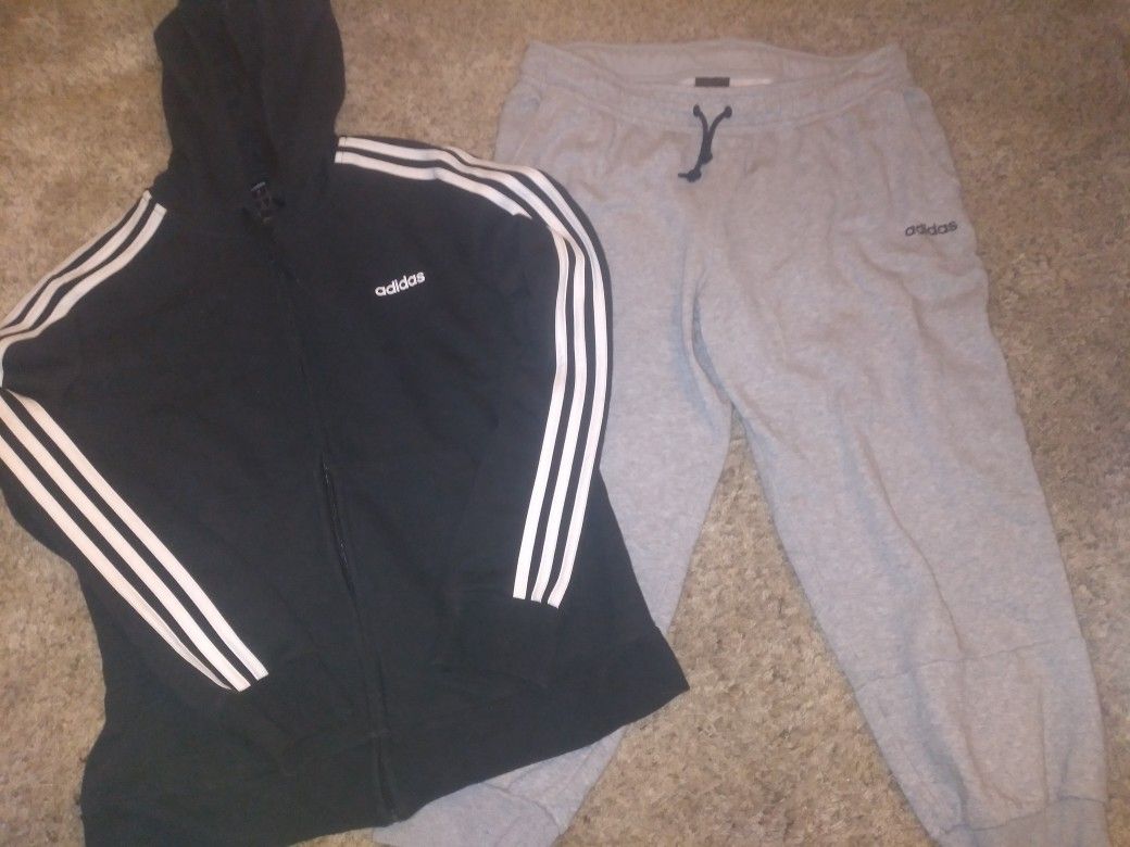 Womens Large Adidas Bundle ( Hoodie And Joggers)