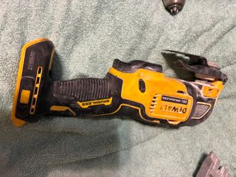 DeWalt 20V Brushless Oscillating Multi-Tool