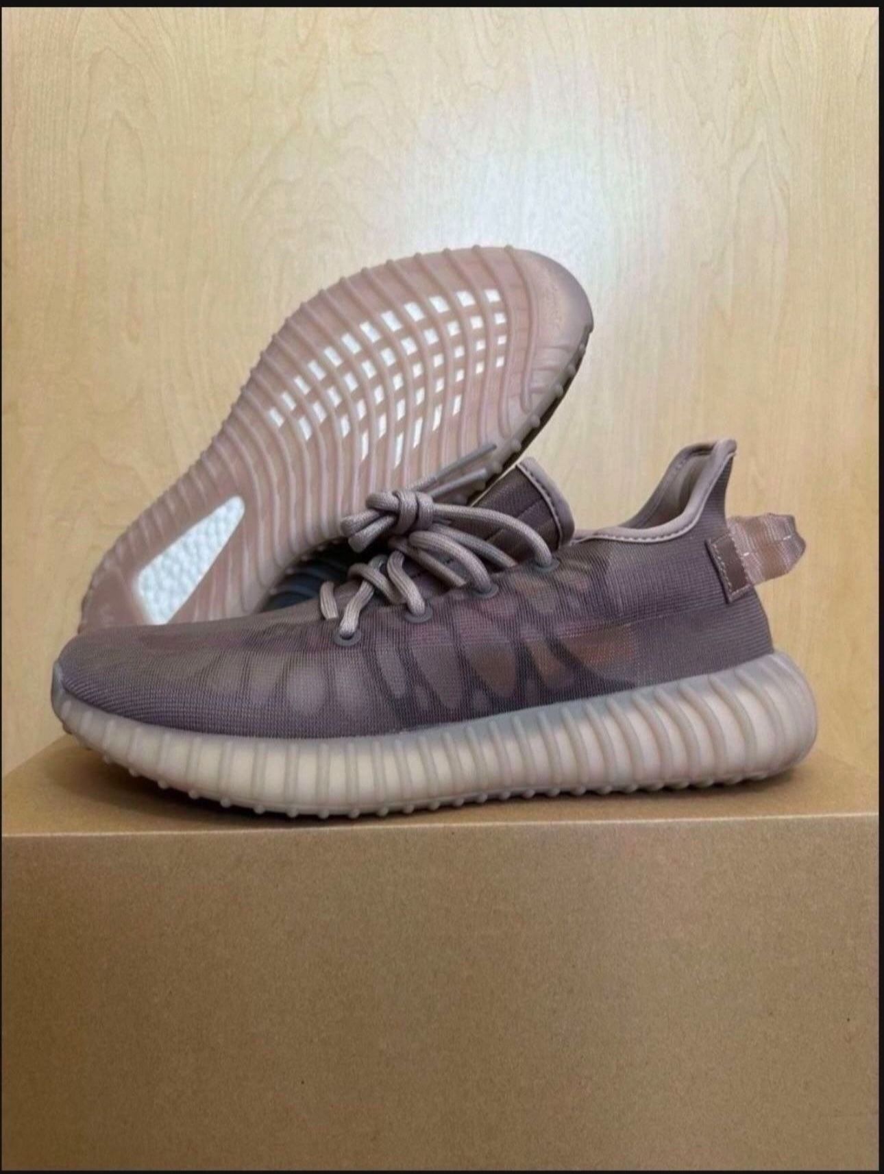 Adidas Yeezy 350 v2 Mono Mist GW2871 Men’s Shoes Size 7 Brand New