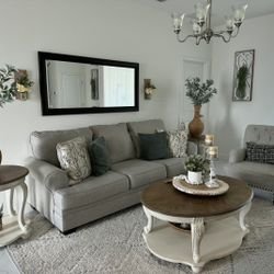 Living Room Set, Sofa, Chair And 3 Tables. Sofa, Sillón Y 3 Mesas